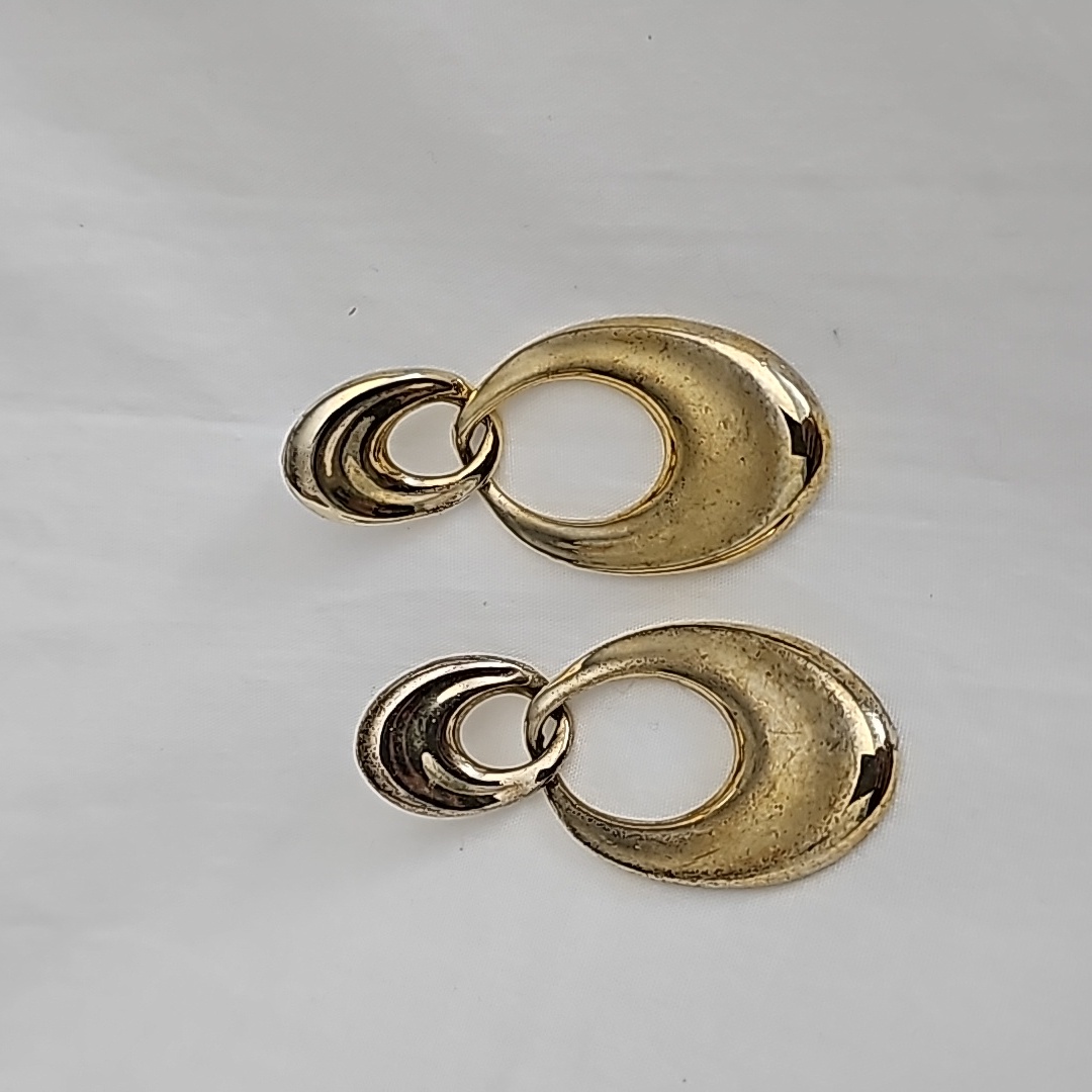 Vintage Gold Tone Monet Oval Drop